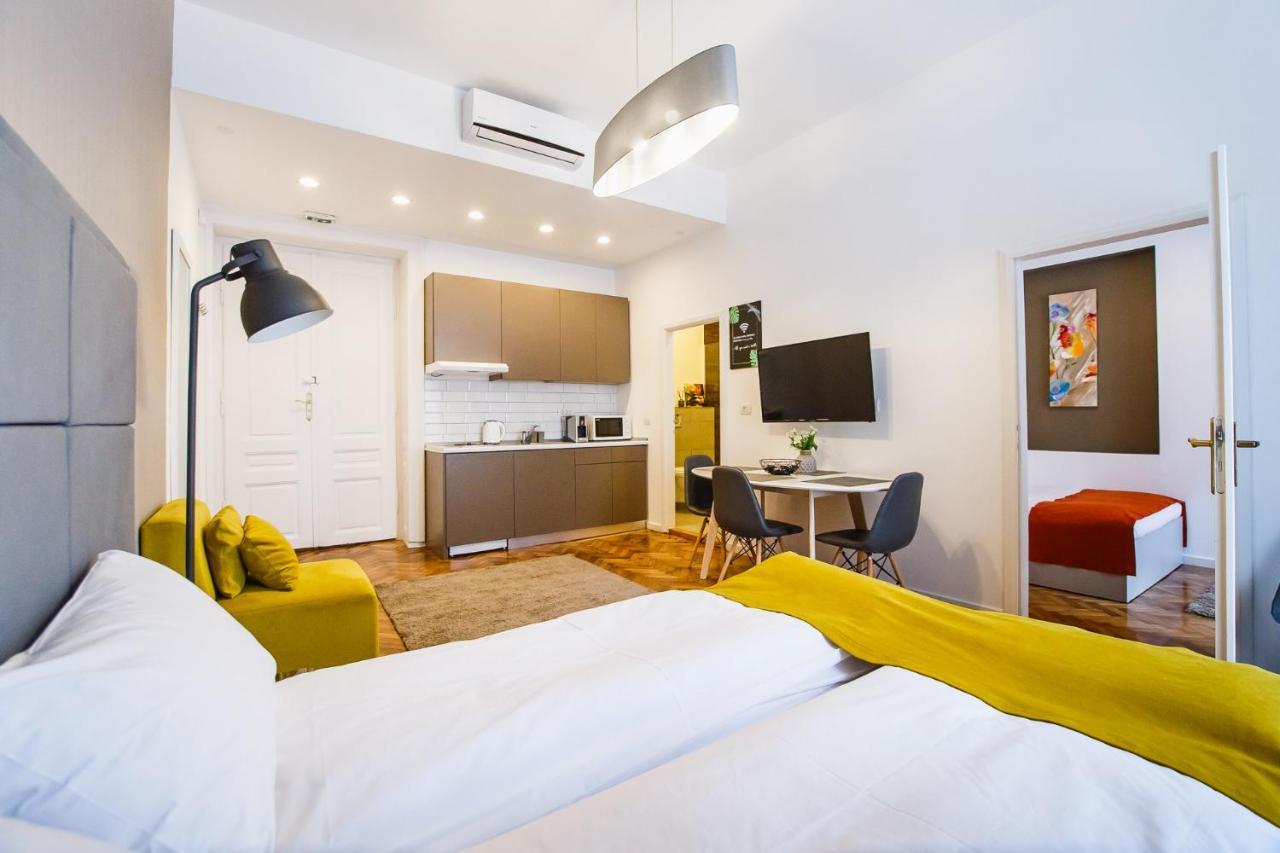 Eat It Cozy Downtown Apartments 拉迪亚 外观 照片