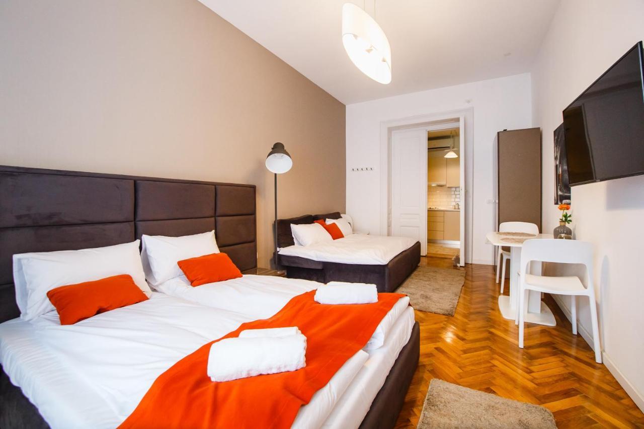 Eat It Cozy Downtown Apartments 拉迪亚 外观 照片