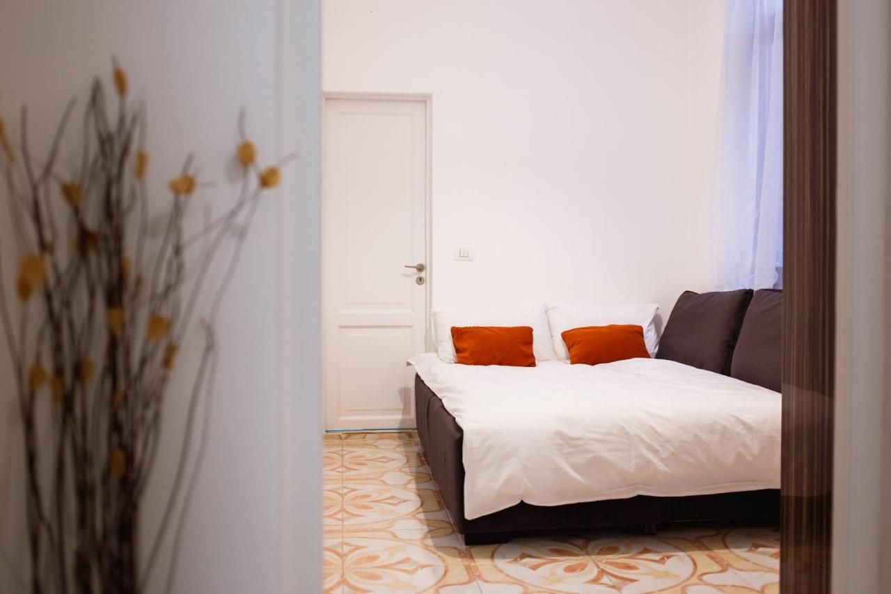 Eat It Cozy Downtown Apartments 拉迪亚 外观 照片