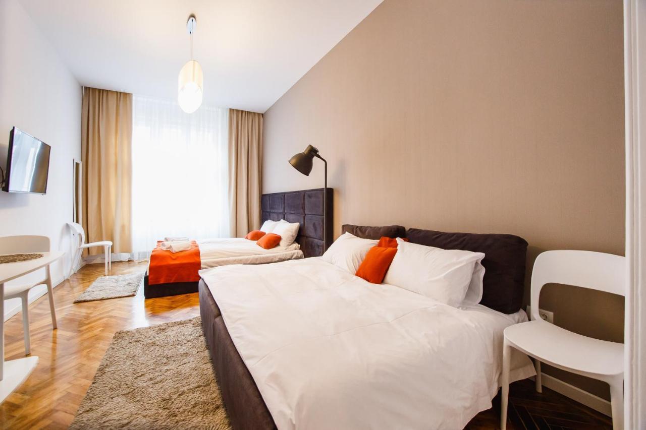 Eat It Cozy Downtown Apartments 拉迪亚 外观 照片